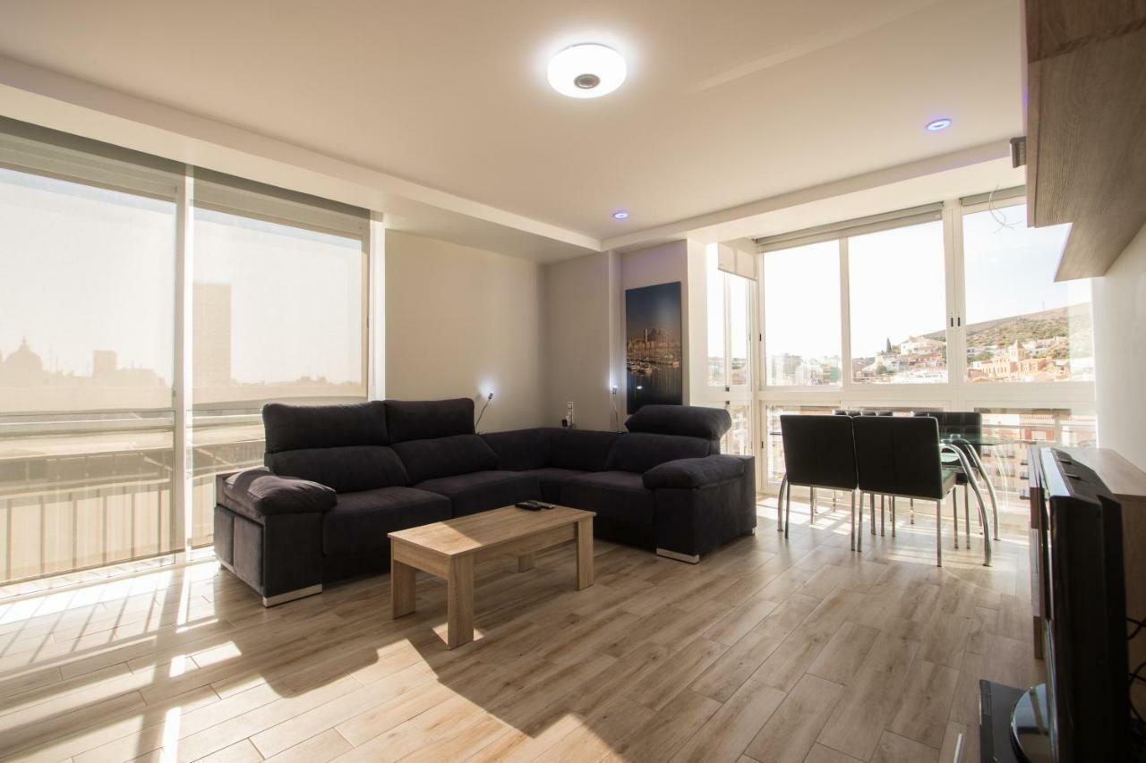 Beach, City Center And Entertainment Alicante Exterior foto